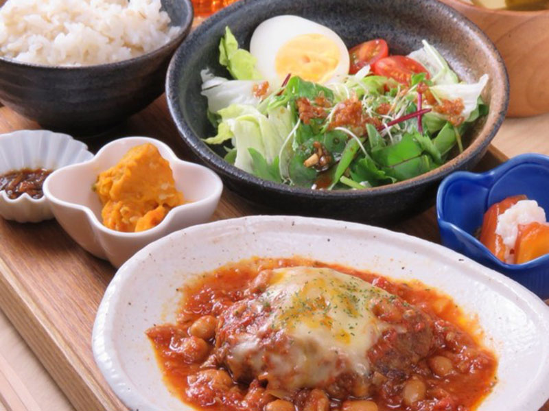 身体に優しいぐるめ　発酵食カフェ　フィグプレート（177号）