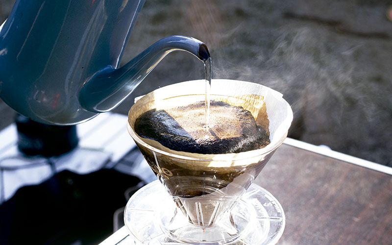 美味しい珈琲とともに暮らしに役立つ場をつくろう（181号）