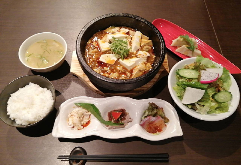 コスパ抜群! 淡路産の野菜たっぷり体にやさしいヘルシー中華【美食美菜 いちごいちえ】（186号）